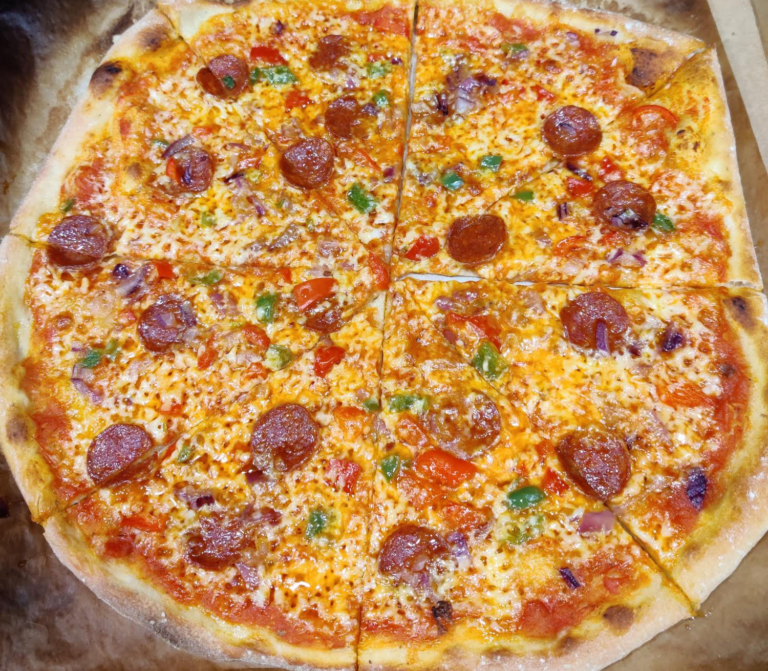 Geeza Pizza Livingston. Freshly baked pizza